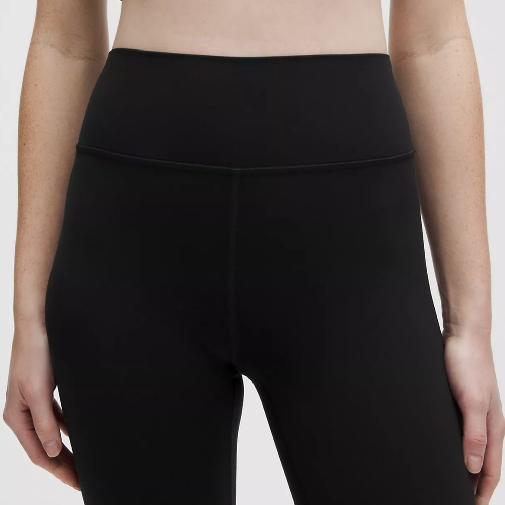 Lululemon Groove High-Rise Flared Pant in Black Size 6 - Picture 10 of 10